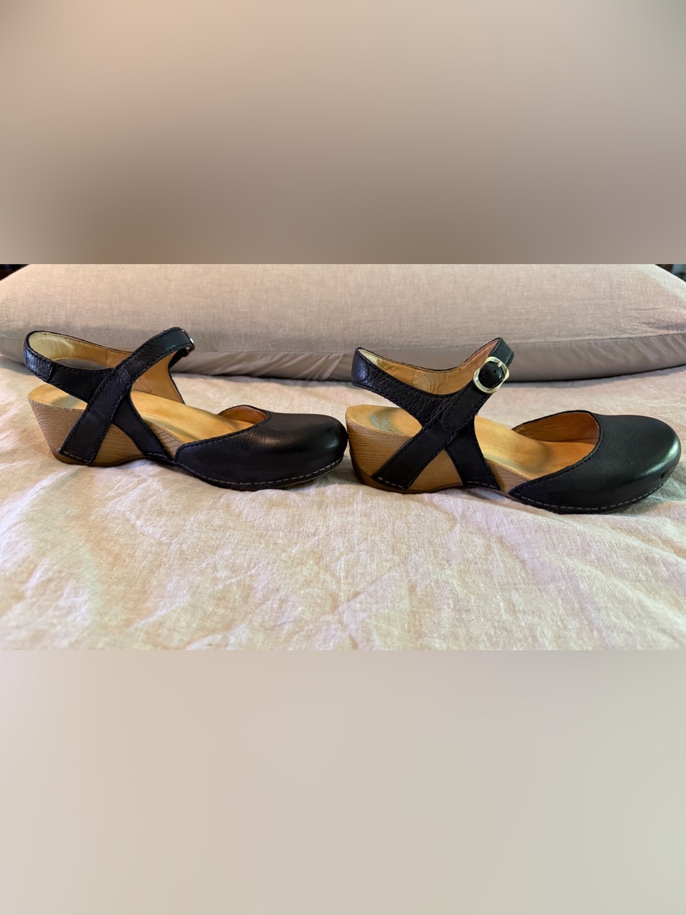 Dansko Black Tiffani Wedge Pump - Picture 4 of 7